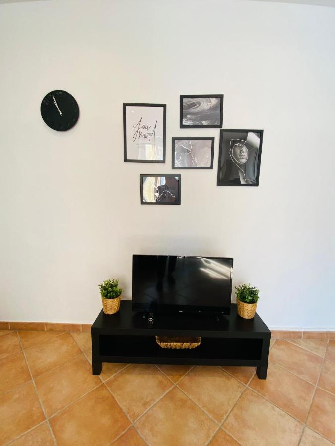 Corso Home- Central Apartment In Мантон Екстер'єр фото
